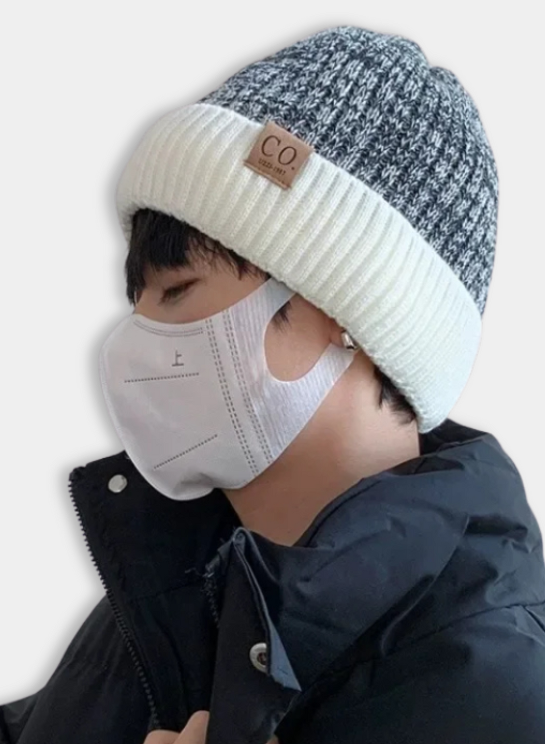 LuxFur Unisex Two-Tone Thermal Hat