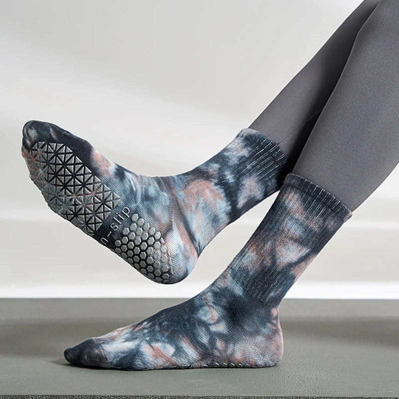 Winter-Ready Tie-Dye Yoga Grip Socks